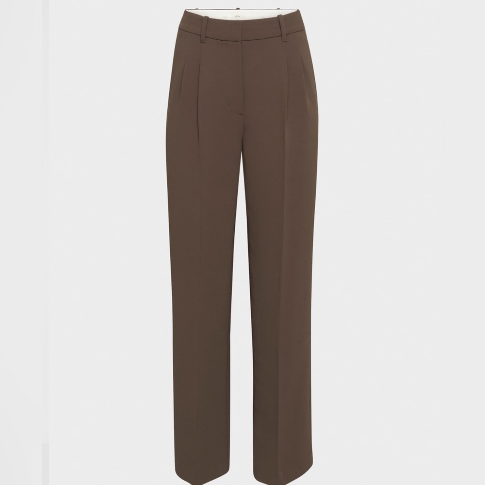Aritzia Effortless Brown Trousers